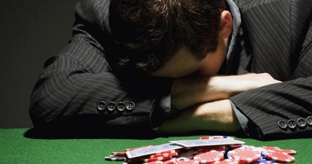 Có rất nhiều nguyên nhân dẫn đến vận xui trong cờ bạc