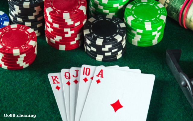 Sự xuất hiện của thùng phá sảnh trong poker
